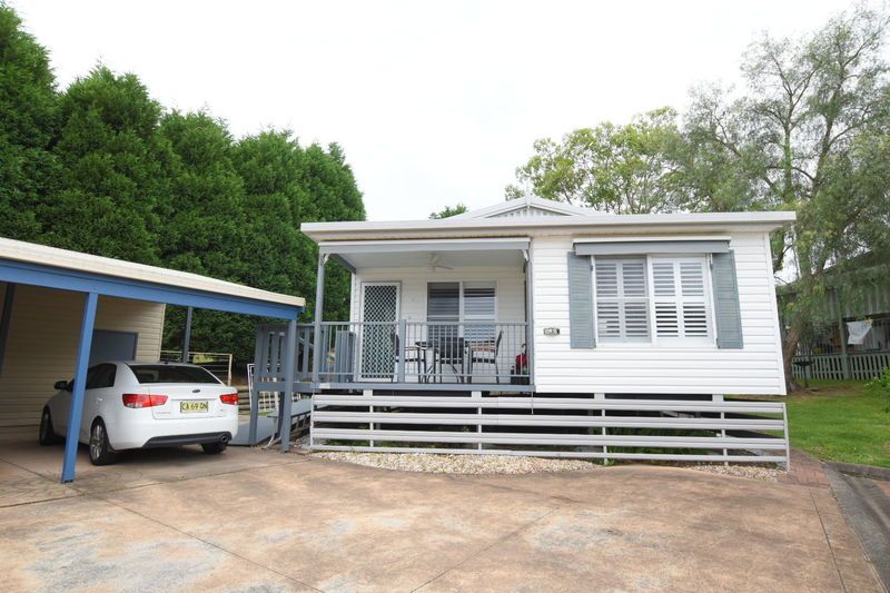 Beautifully presented, well maintained 2 bedrooms home in highly sought private cul-de-sac location