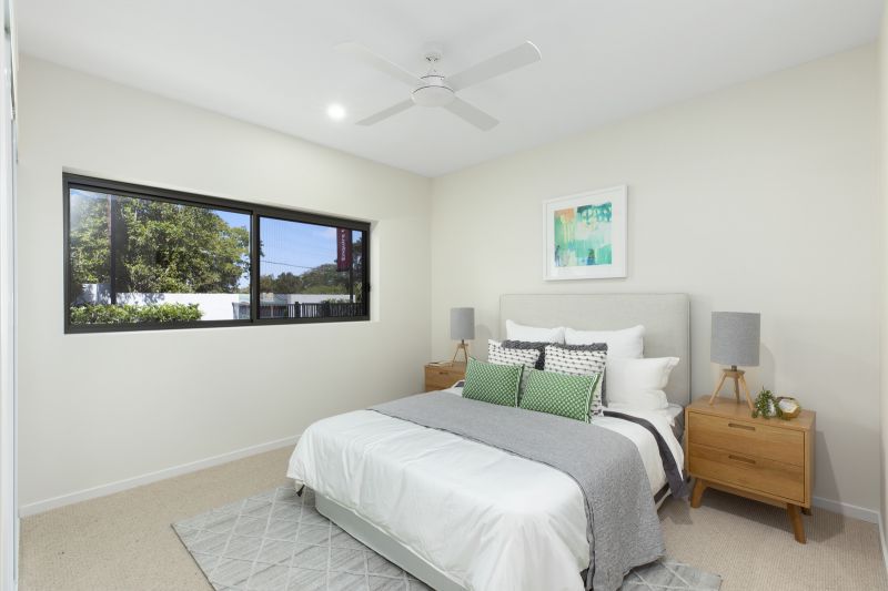 Lower open-plan two-bedroom apartment