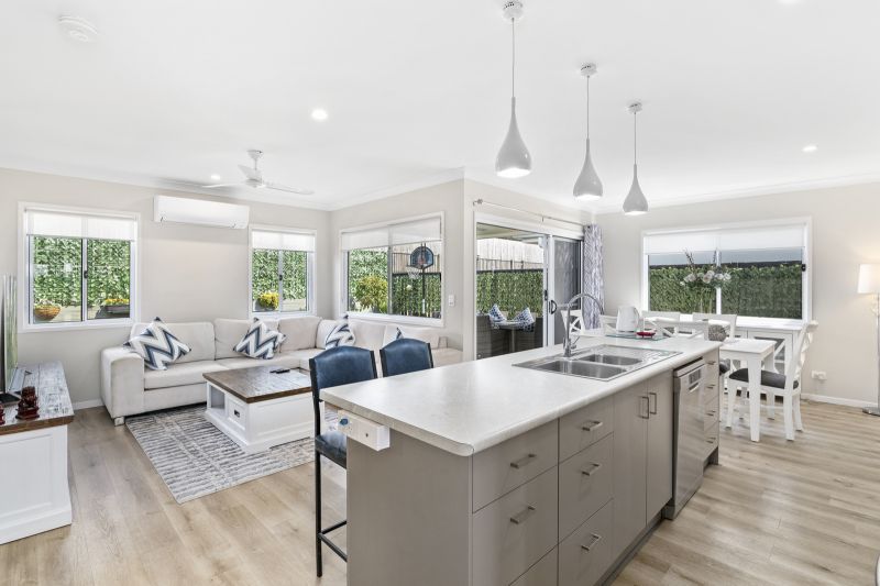 Tranquil Living, Spacious Backyard