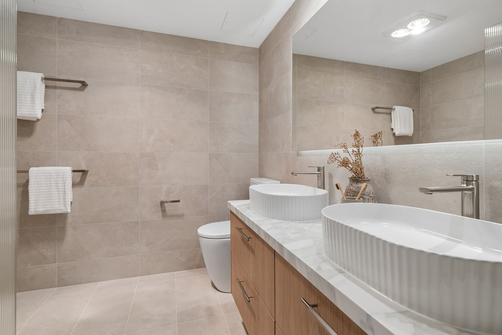 Contemporary three-bedroom apartment in a prime village setting