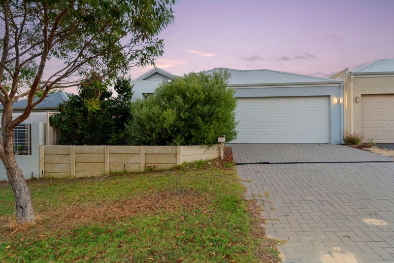 Effortless Living meets Coastal Charm!