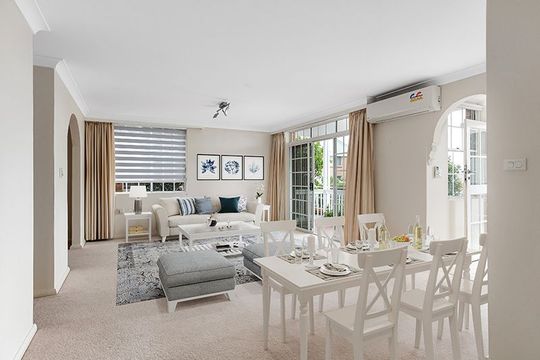 Immaculately maintained 3 bedroom unit with modern look overlooking stunning gardens