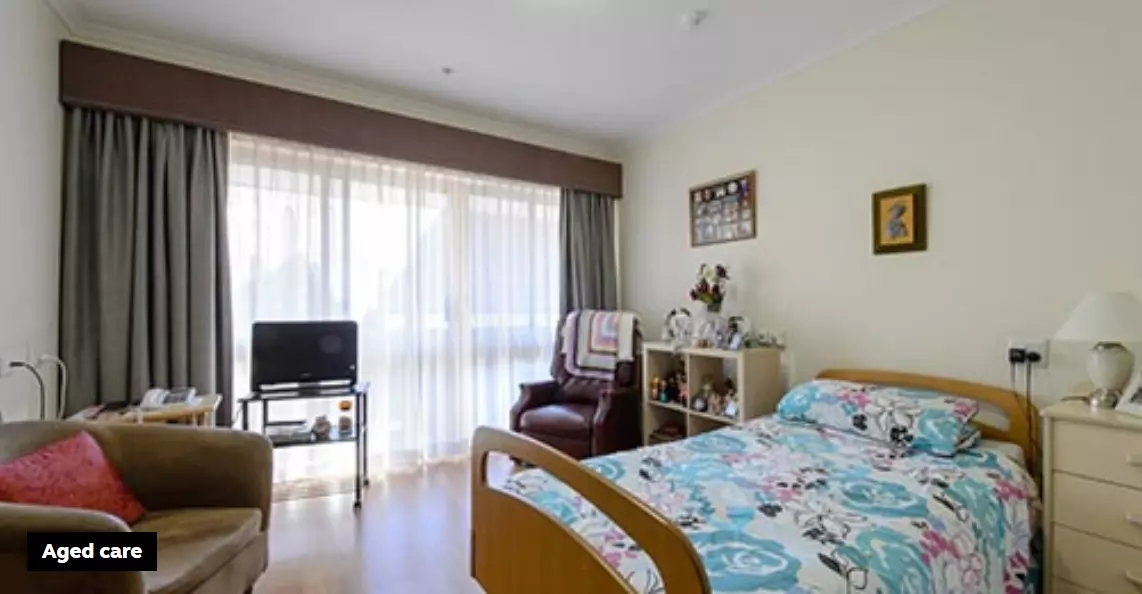 Uniting Thomas Roseby Lodge  