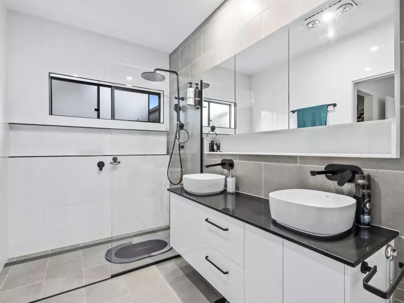 Site 301 - Established Gullane H2