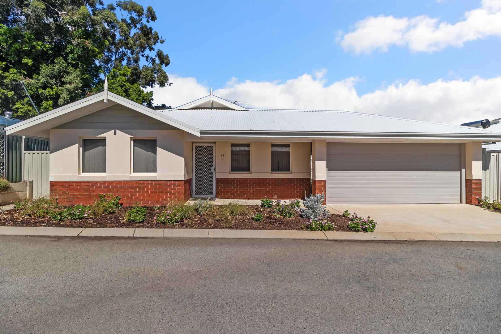 SOLD ! Villa 16 - Just Waiting to be Lived In