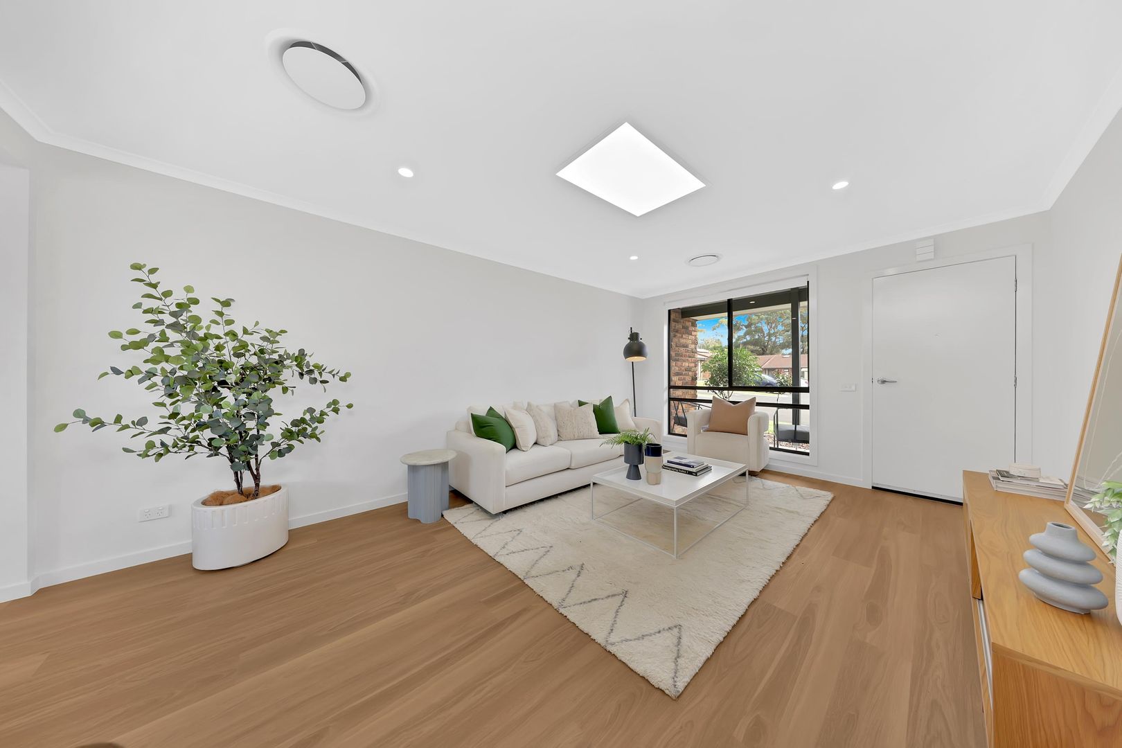 108/564 Burwood Highway