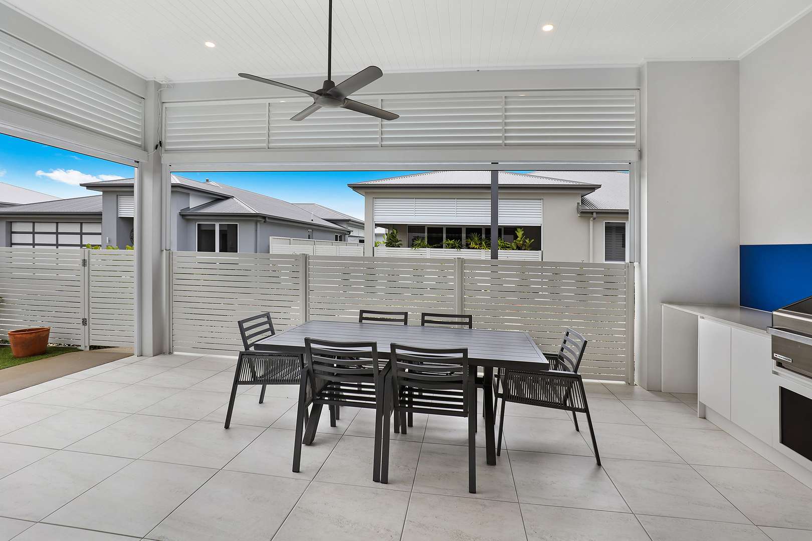 Designer Living: Effortless & Spacious - V124 GemLife