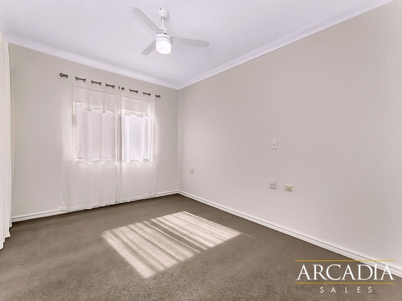 A beautifully renovated apartment is ready and waiting for you at Arcadia Waters Bicton.