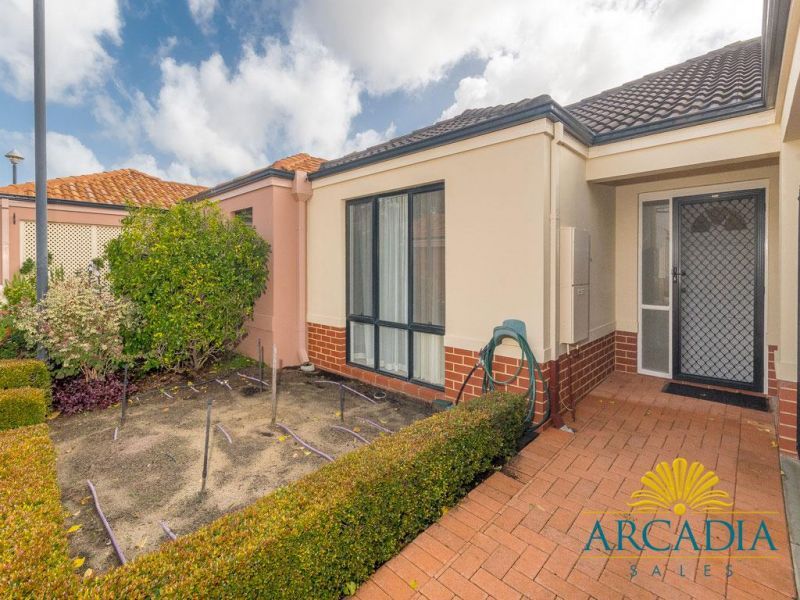 ARCADIA WATERS MADDINGTON - Great Central Location