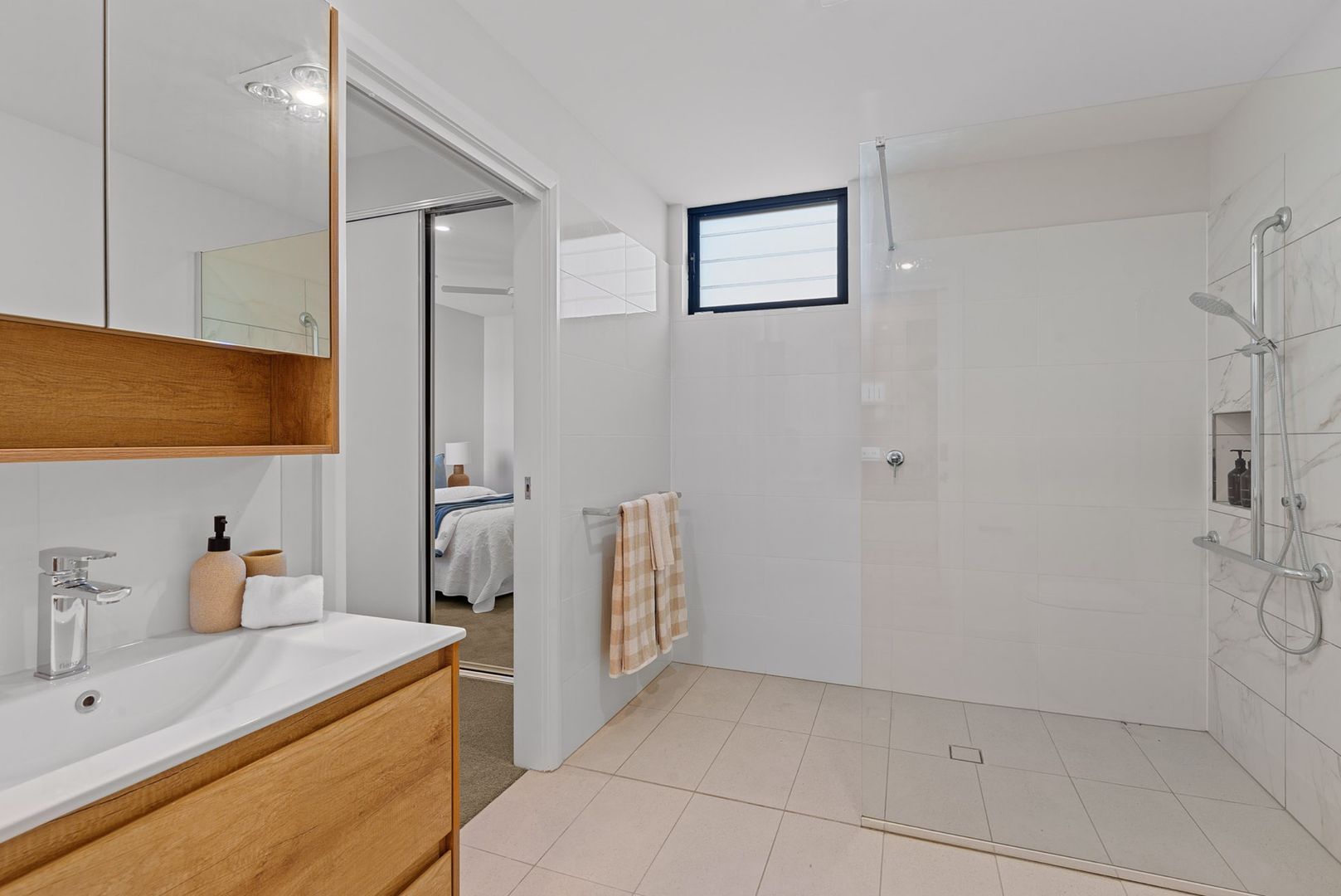 Oak Tree Retirement Village Jesmond - 2 Bedroom + 1 Bathroom 