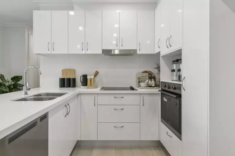 Large two-bedroom apartment on the third floor