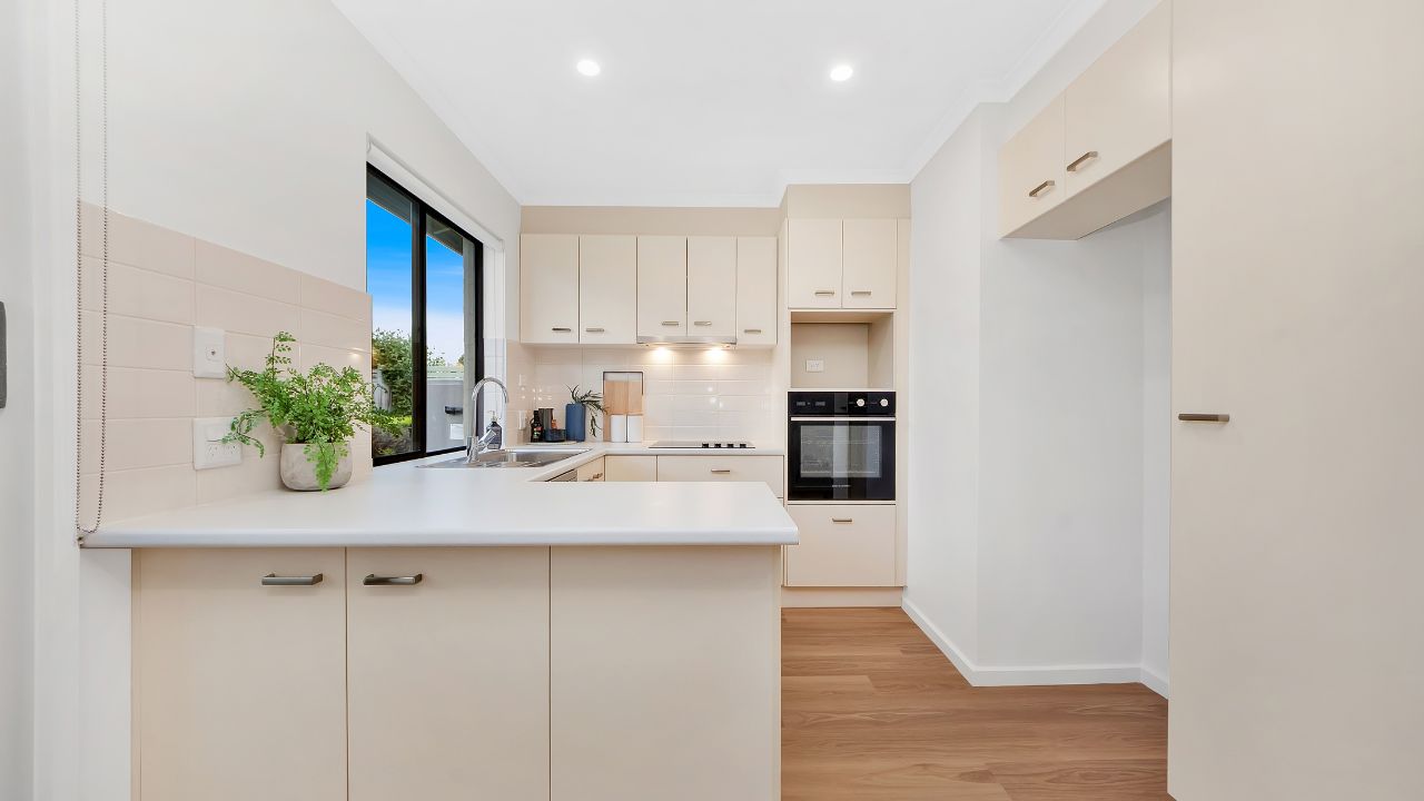 141/466 Burwood Highway, Wantirna South