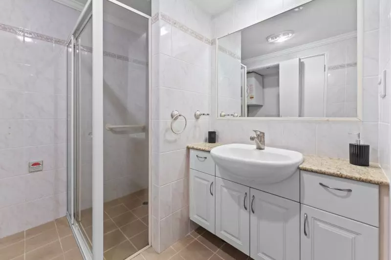 Three Bedroom Retirement Home, Don't Miss Out.....