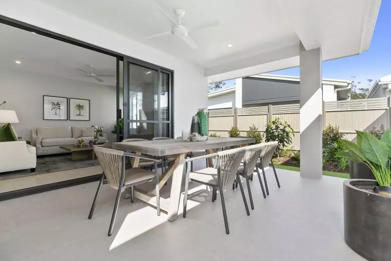 STUNNING DISPLAY HOME FACING TRANQUIL LAKE