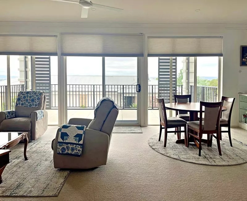 Spacious Corner Villa with Views