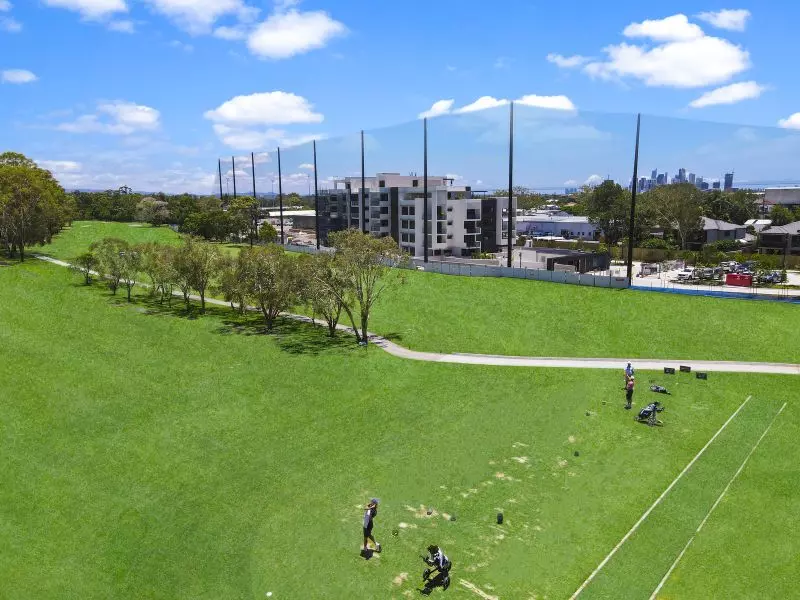 Top Floor Golf Course Views