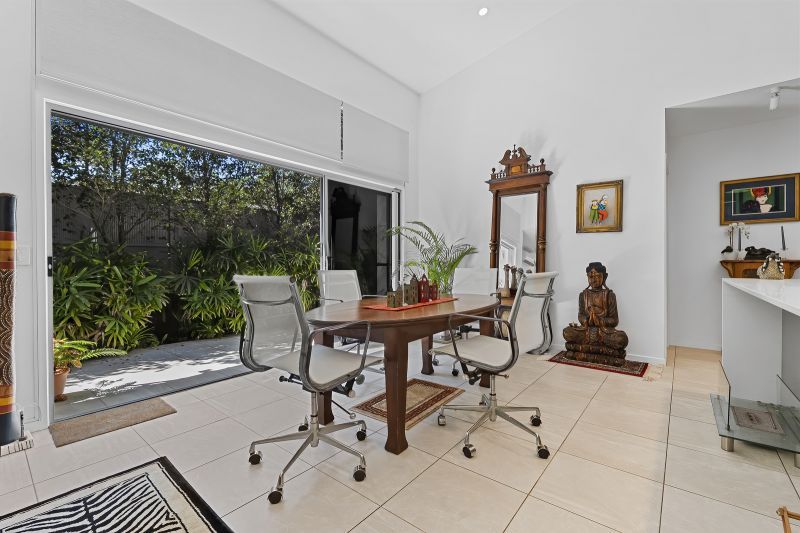 Private Rainforest Paradise!