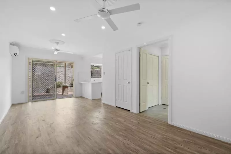 Generous 1-Bed Villa in the Heart of the Village