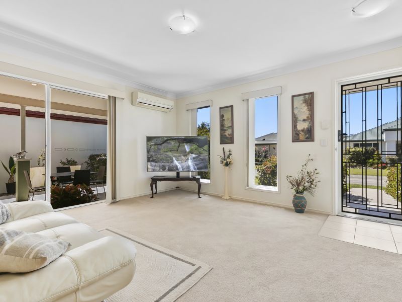 Site 11 - Established Special