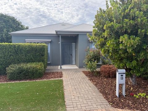 13/29 Parker Avenue Strathalbyn SA