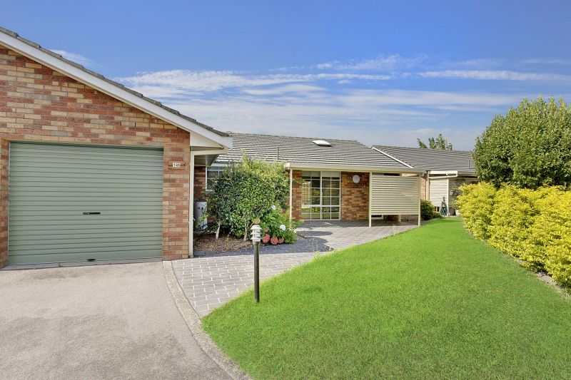 145/1 Cape Hawke Drive, Forster