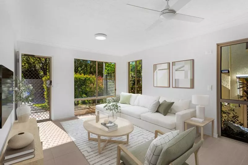 Ground-floor 2-bedroom villa