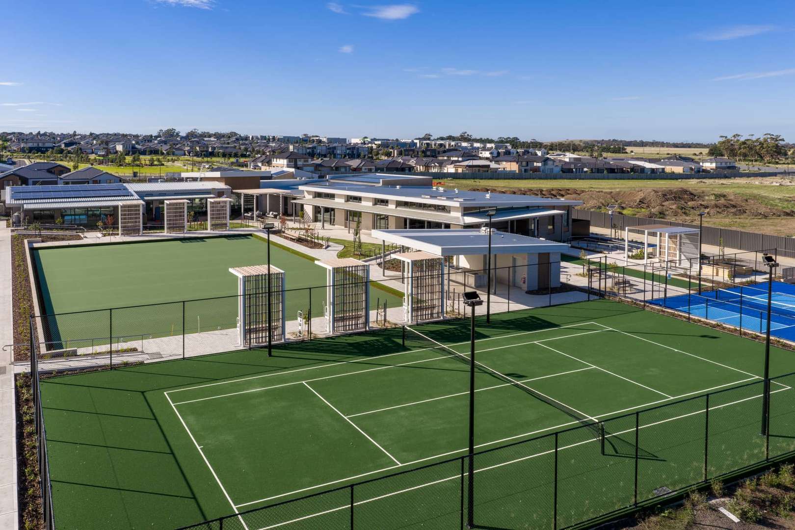Live walking distance to resort-style amenity!