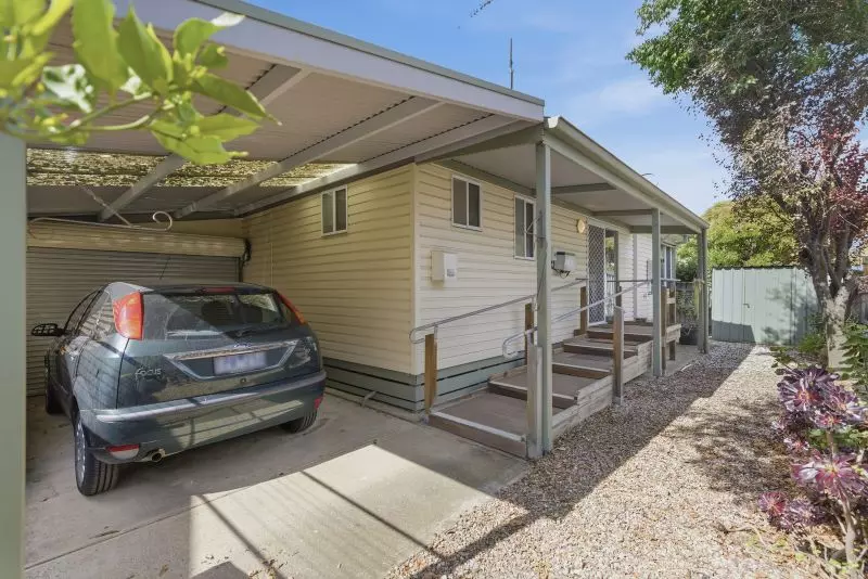 Charming Two-Bedroom Cottage