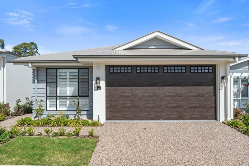 Relax in Style! - Elegant Two Bedroom + Study