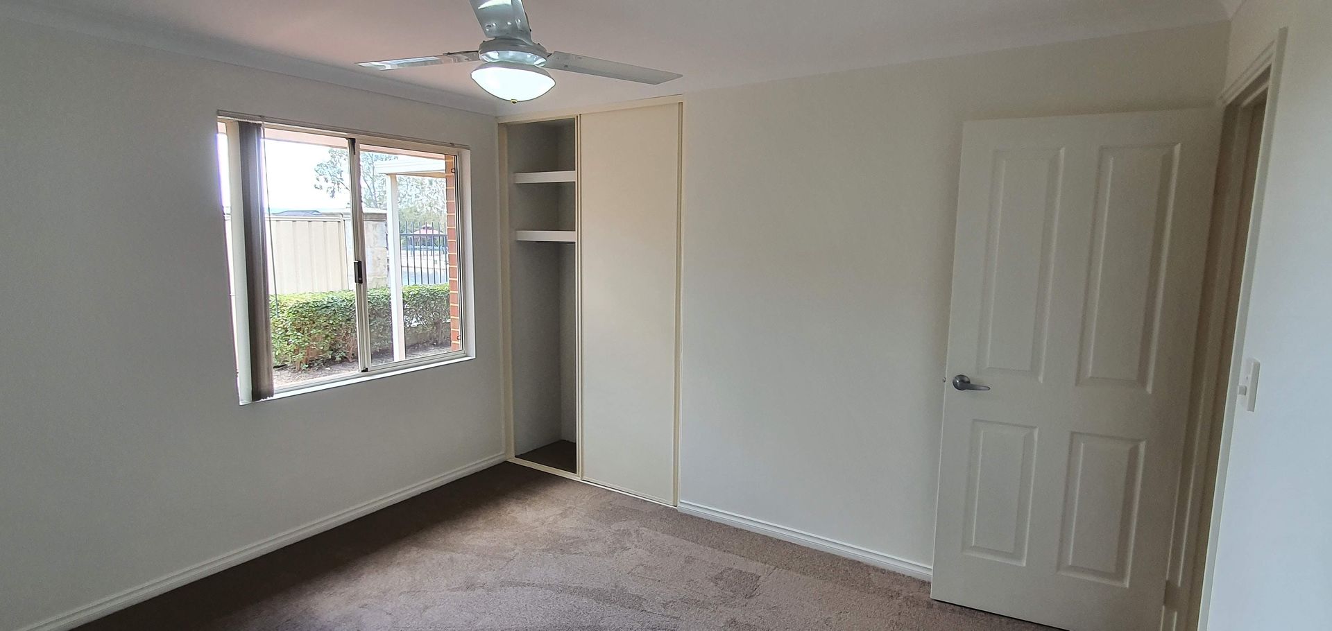 A Perfect Cottage By the Lake in a Cul-de-Sac Location - Unit 11