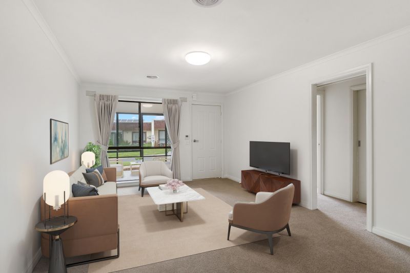 Two bed home with multiple living options