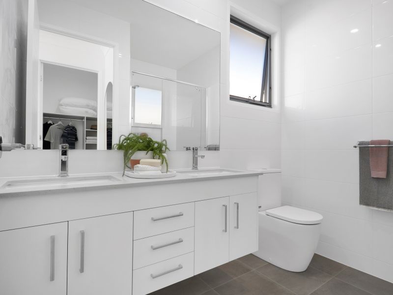 The Mapleton - Move in ready!