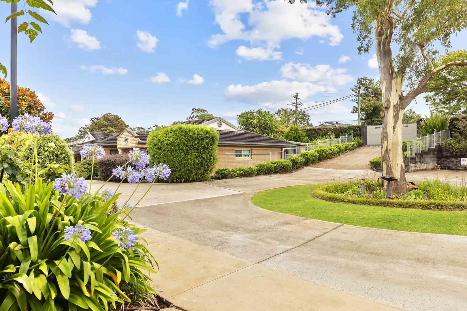 Single-level villa living in Glenhaven without the maintenance of a large family home