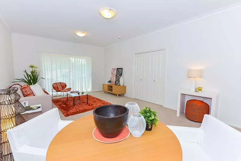 Spacious and fully serviced one-bedroom apartment with a north facing balcony