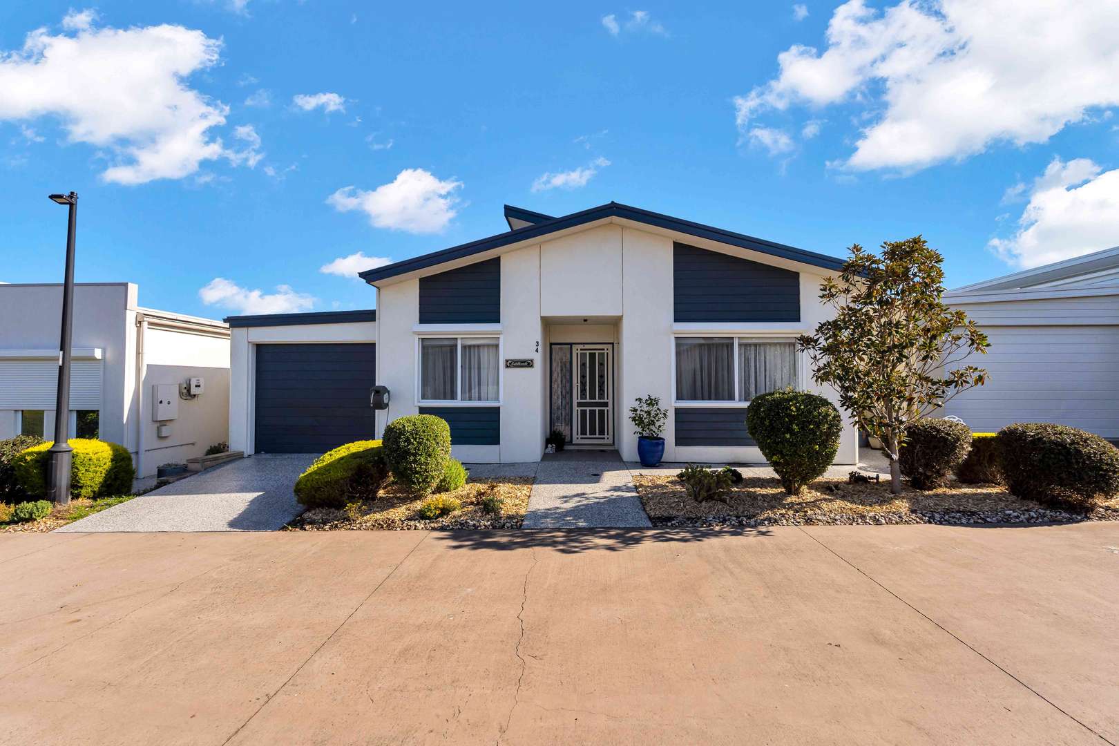 Home 34 PALM LAKE RESORT TRUGANINA