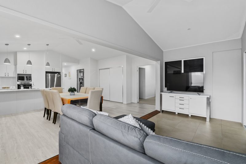 Unique Design – Spacious Extended Living