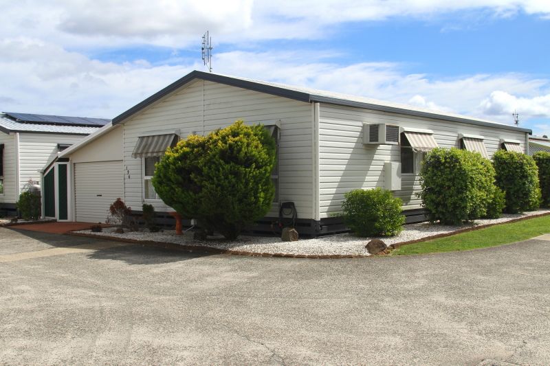 Tweed Broadwater Village, an Over 50's Pet Friendly Lifestyle Village.