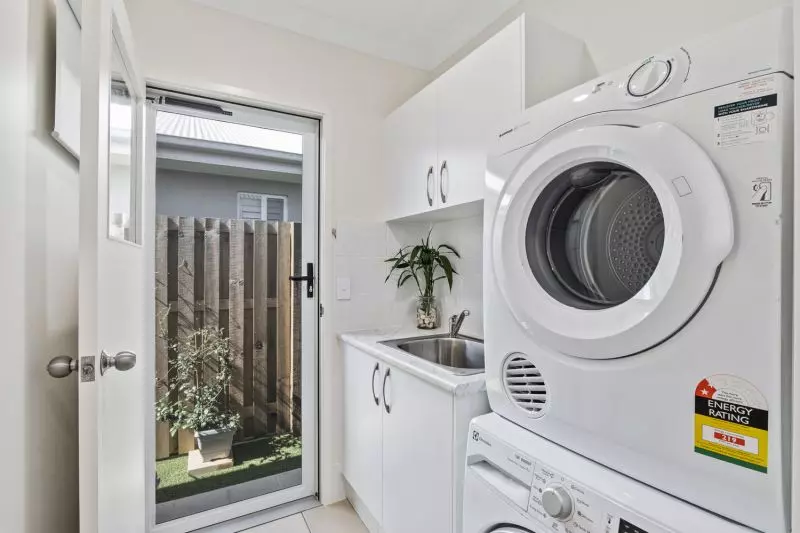 Bright, Tranquil Home with Private Alfresco