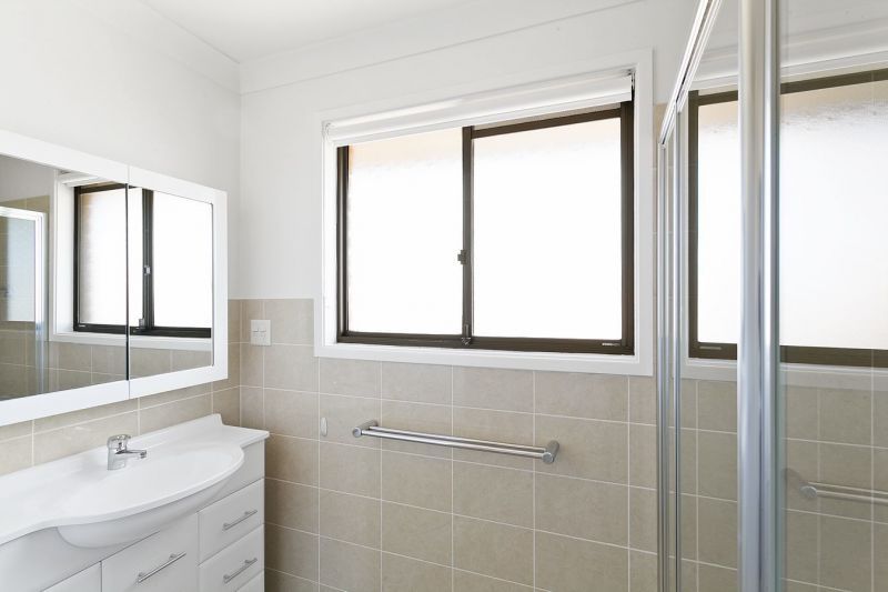 Sunny 2 Bedroom refurbished unit in Secure Retirement Village