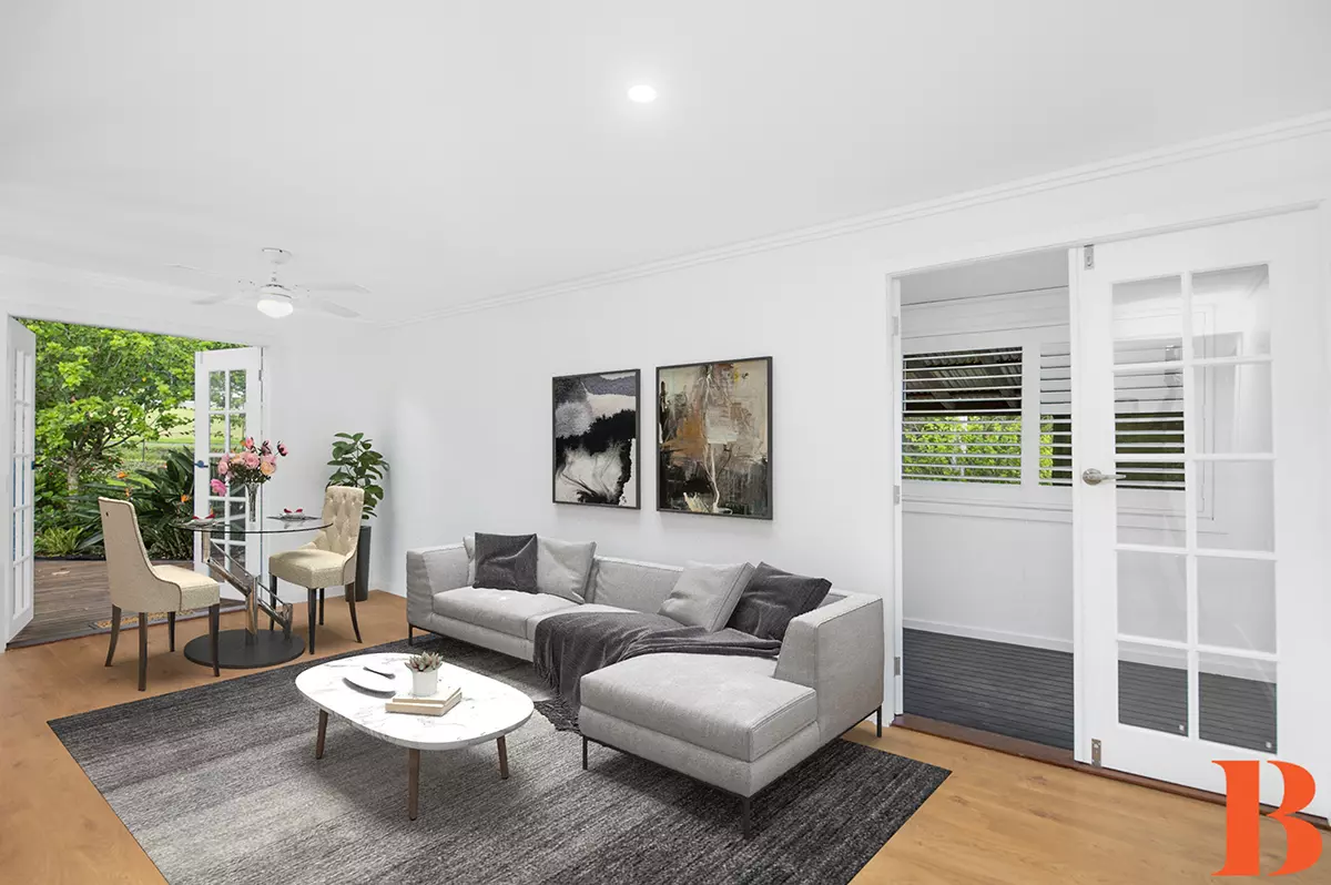 DEPOSIT TAKEN / UNDER CONTRACT - Surrounded by Nature - Privacy and Space - Minutes Walk to Shopping/Medical/Cafes