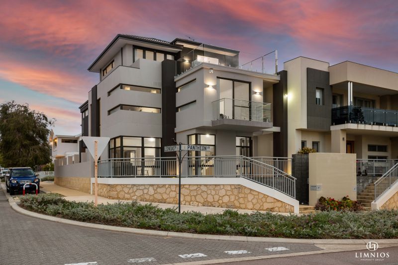 Seaside Living At It's Best!