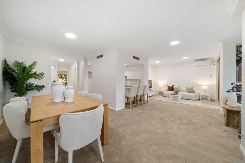 Private and lush garden apartment