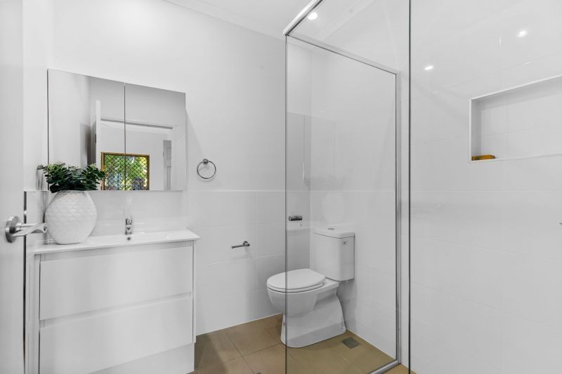 One-bedroom serviced living in the heart of the community