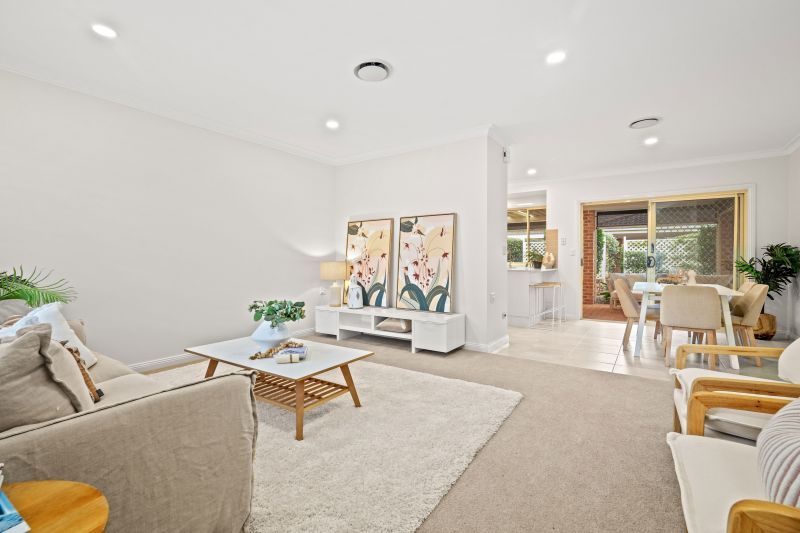 Lovely light-filled villa with all the comforts you need