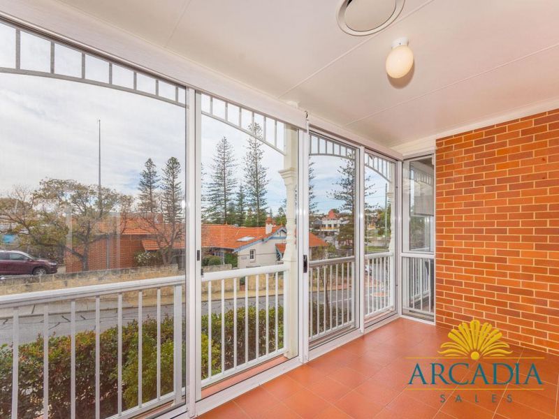 THE BEAUMONT SWANBOURNE - East Facing Two Bedroom  Apartment