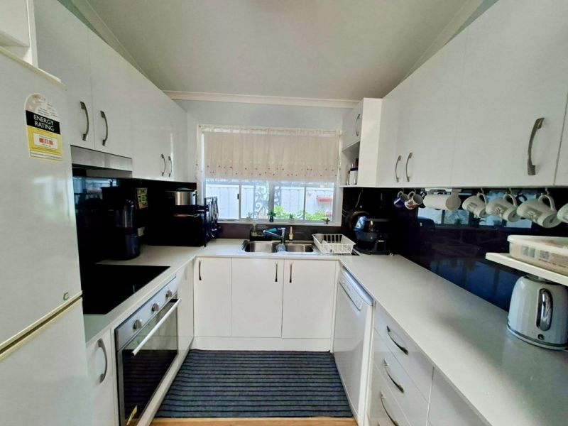 Coastal Gem with effortless living.