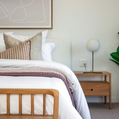 Generous 1-bedroom apartment with your own private balcony