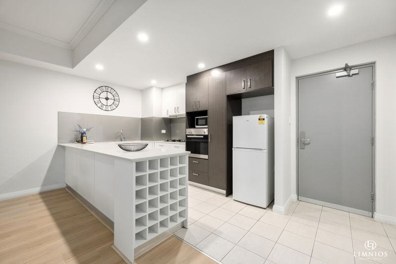 Boutique City Fringe Living with Rare Lifestyle & Investment Flexibility