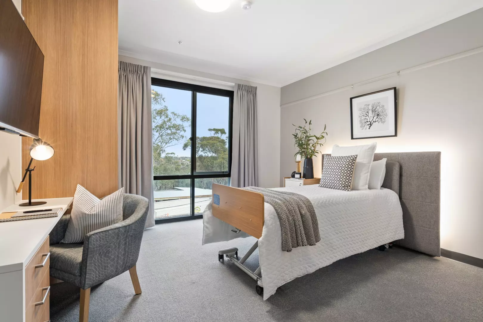 Resthaven Bellevue Heights is located adjacent to the Sturt Gorge, close to shopping and lifestyle experiences