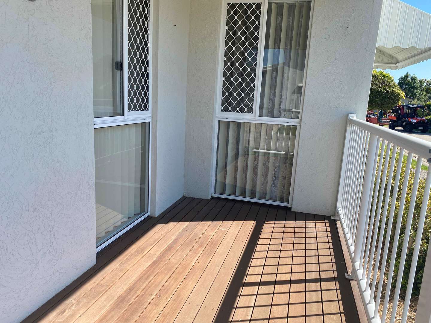 Great location for this two bedroom home in Palm Lake Resort Eagleby